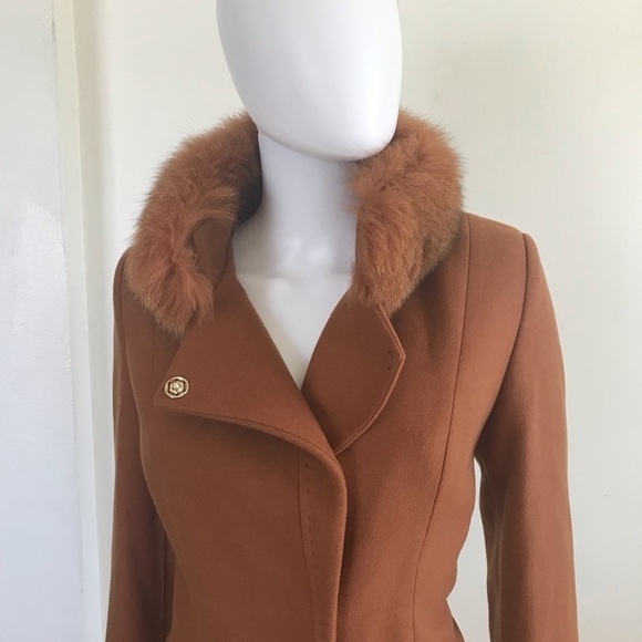 New Snap Buttoned Coat‎ w/Real Dyed Arctic Fox Fur - Picture 8 of 8